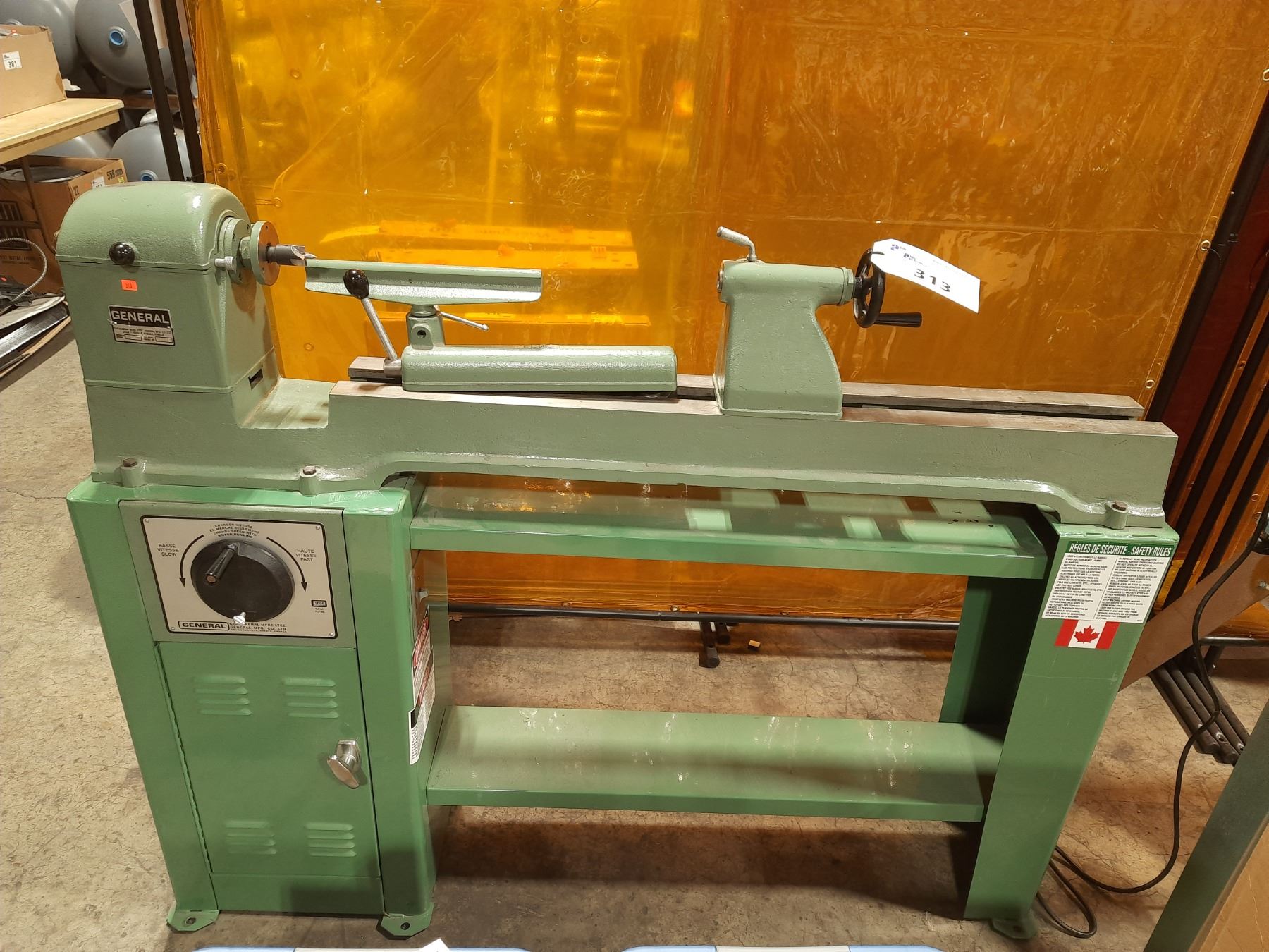 General Speed Machine GENERAL 160 VARIABLE SPEED HEAVY DUTY WOOD LATHE - Able Auctions
