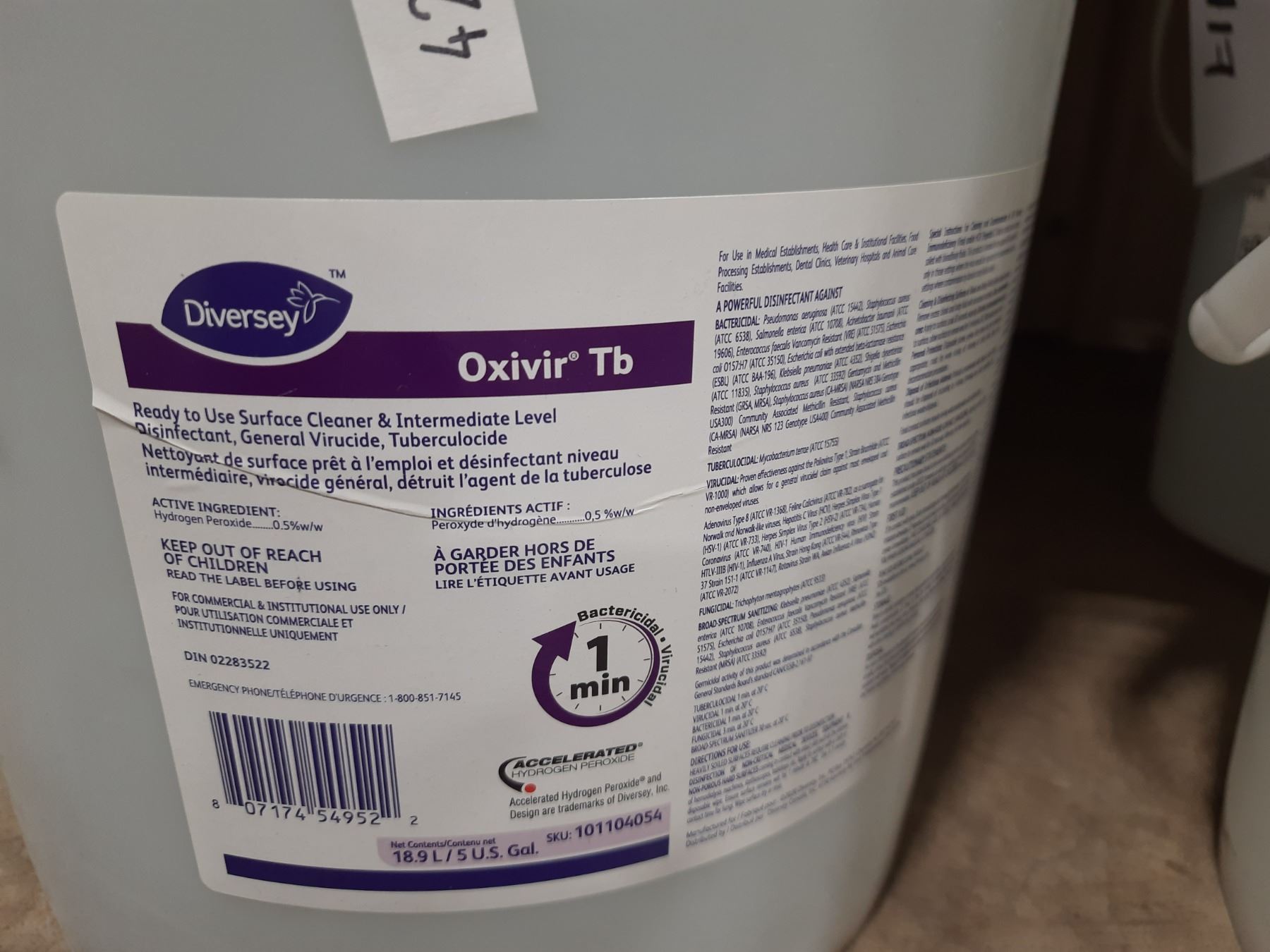 Tb Labels 2 PAILS OF DIVERSEY OXIVIR TB 5 GAL READY TO USE SURFACE CLEANER