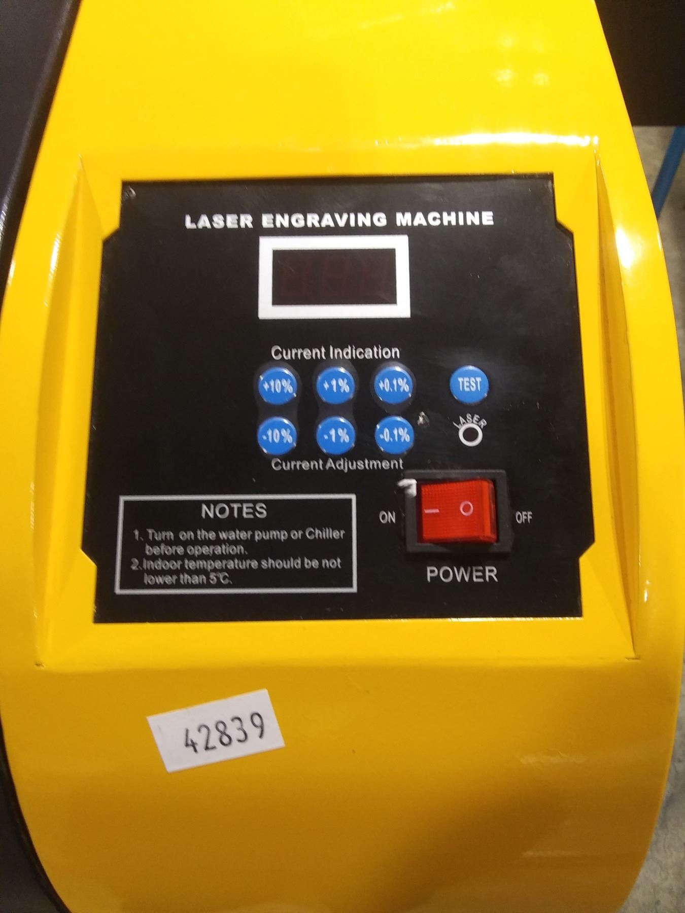 HORIZONTAL CLASS 4 YELLOW 80 WATT CNC LASER CUTTING MACHINE WITH ROTARY ...