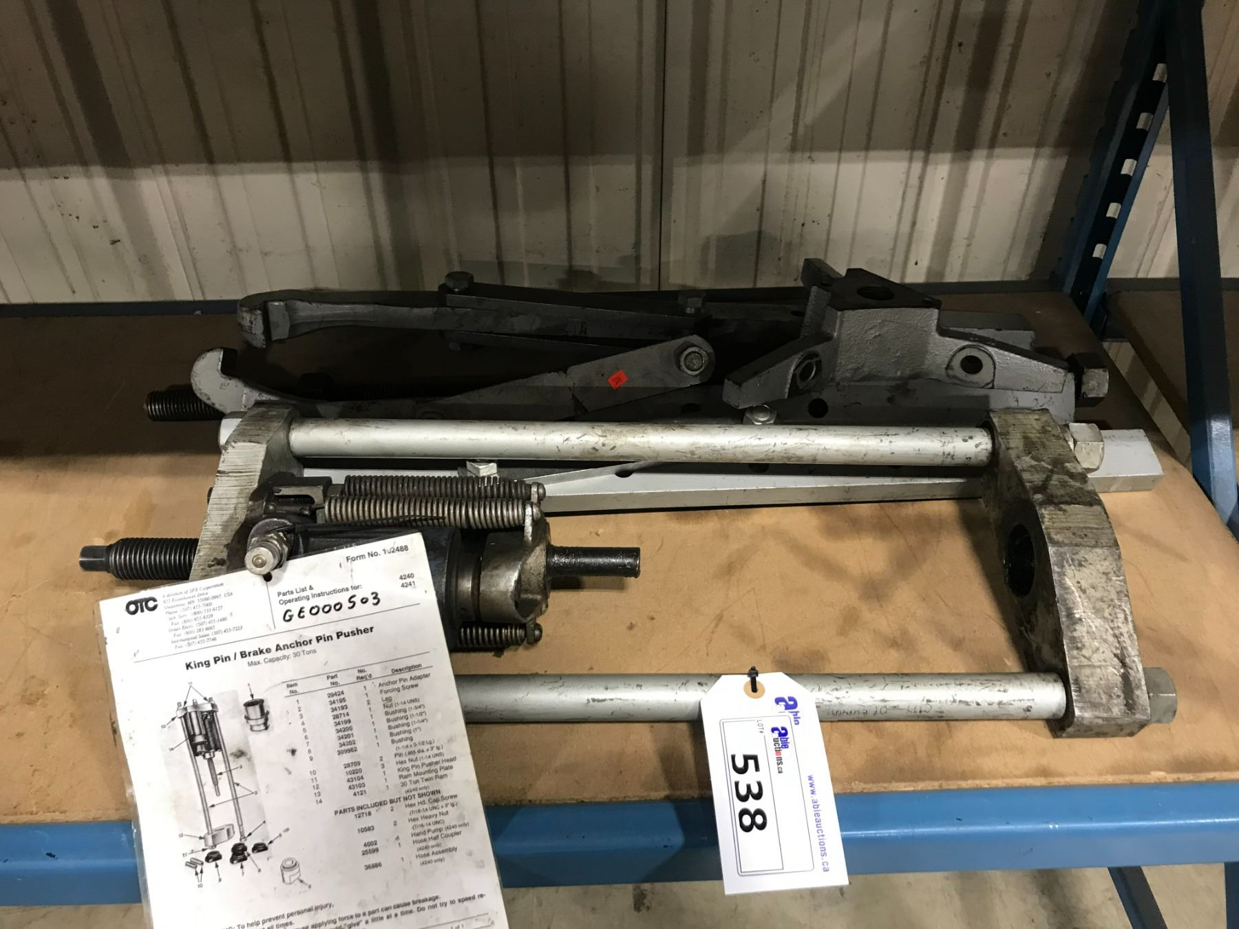 OTC 4240/4241 KING PIN INDUSTRIAL 30 TON BRAKE ANCHOR PIN PUSHER KIT