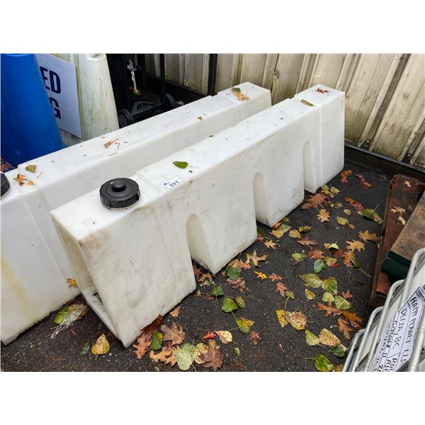 Triangular Tank 2 - LARGE PLASTIC 85