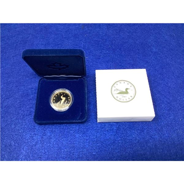 Royal Canadian Mint 1987 Dollar Cased