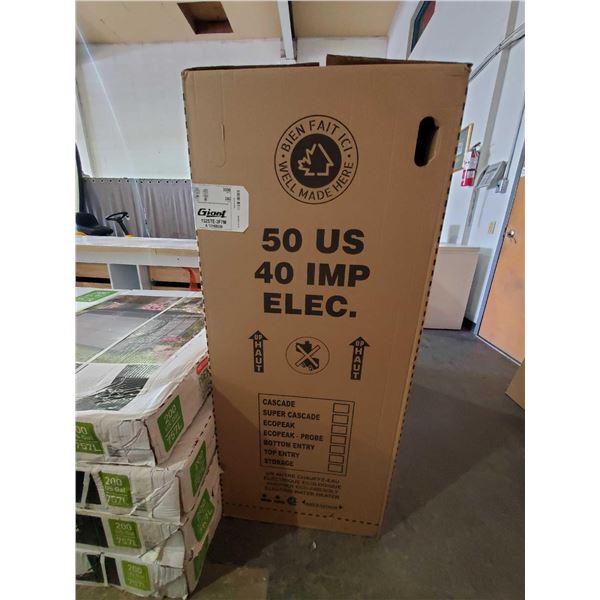 NEW Giant 50 US Gallon Electric Water Heater in box ( freight claim with small cosmetic dent)