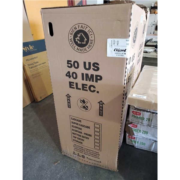 NEW Giant 50 US Gallon Electric Water Heater in box ( freight claim with small cosmetic dent)