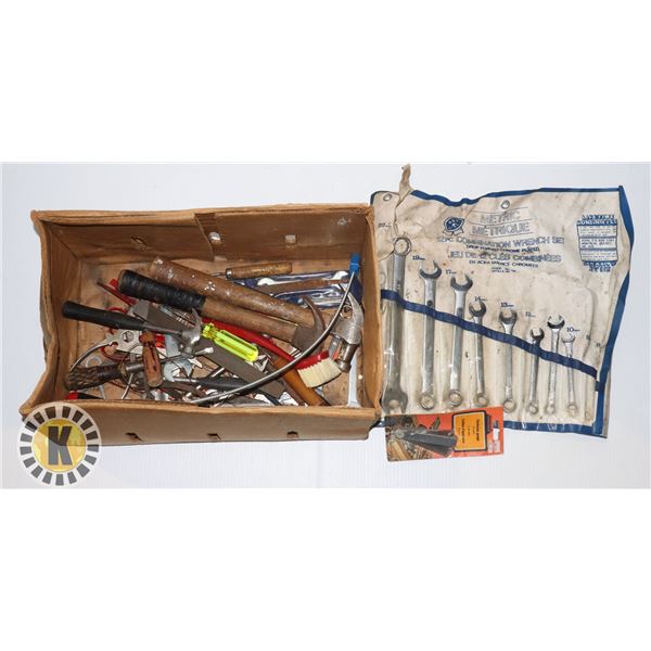 ESTATE BOX OF ASSORTED TOOLS
