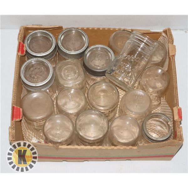 FLAT OF 17 MASON JARS