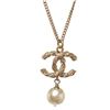 Image 6 : Chanel CC Dangle Pearl Pendant Gold-tone Necklace