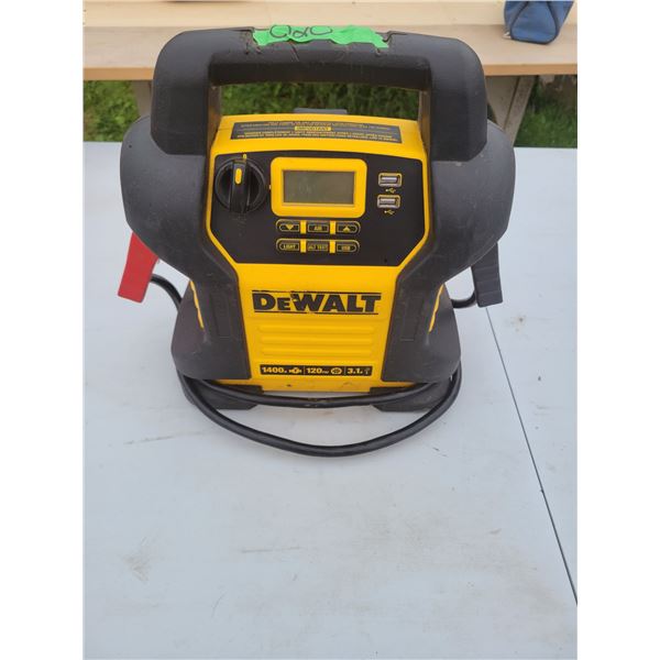 DeWALT Jump Starter