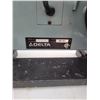 Image 4 : DELTA  10 Bandsaw