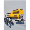 Image 2 : DeWALT Variable Speed Jigsaw