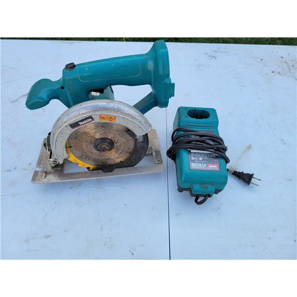 Makita Circular Saw & Battery Charger