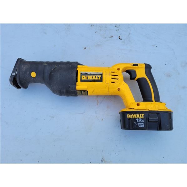 DeWALT Variable Speed Reciprocating Saw