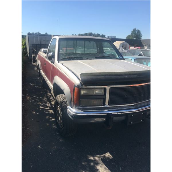 *TOW* 1990 GMC SIERRA SLE 2500, 2 DR PU, BURGUNDY, VIN# 1GTGK24K2LE527514