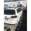Image 3 : *TOW* 2016 VOLKSWAGEN GOLF, 4 DR STATION WAGON, WHITE, VIN# 3VWC17AU2GM521732