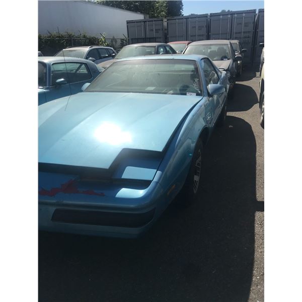 *TOW* 1989 PONTIAC FIREBIRD, 2 DR HATCHBACK, BLUE, VIN# 1G2FS21E9KL229924