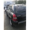 Image 4 : *TOW* 2009 HYUNDAI TUCSON 4 DR SUV, BLACK, VIN# KM8JM12B59U025913