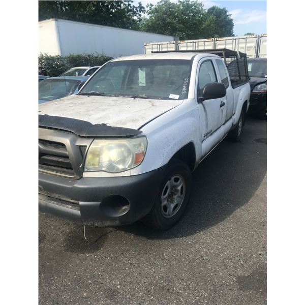 *TOW* 2007 TOYOTA TACOMA, 2 DR PU, WHITE, VIN# 5TETX22N17Z374110