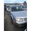 Image 2 : *TOW* 2001 VOLKSWAGEN JETTA, 4 DR SEDAN, GREY, VIN# 3VWSB29M61M202745