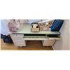 Image 1 : DESK 31" X 61" X 30" EIGHT DRAWER