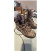 Image 2 : NEW PAIR OF THERMOCEL CAMO HUNTING BOOTS SIZE 9. CAN'T TELL IF MENS OR WOMENS. PLEASE SEE IMAGES