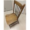 Image 2 : ANTIQUE WOODEN CHAIR WITH CUSHION