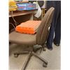 Image 2 : 36 X 70" DESK AND FOUR CHAIRS AND STOOLS
