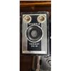 Image 3 : VINTAGE CAMERA LOT: BROWNIE TARGET 6-16, -20, BROWNIE BULLS EYE (KODAK), ACTUS, HAWKEYE FLASHON. EIG