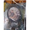 Image 8 : 2-BXS. PICTURES & FRAMES.