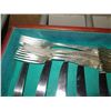 Image 2 : Flatware 'Tudor Plate Oneida Community' & Loose Utensils in Lined Drawer