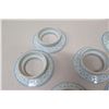 Image 2 : Blue-Rimmed White Porcelain Rings