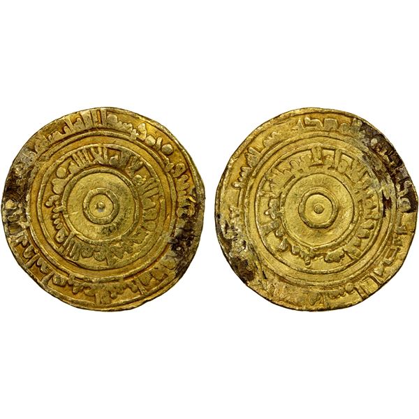 EAST AFRICA: FATIMID: al-'Aziz, 975-996, AV dinar (4.08g), al-Mahdiya, AH370, VF