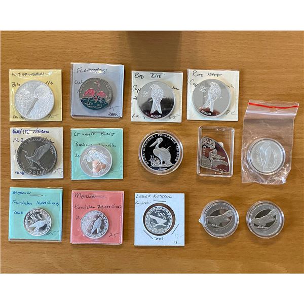 WORLDWIDE: LOT of 14 coins