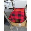 Image 1 : 6-Wondershop Red Checkerboard Full Sheet Sets - 6 X $