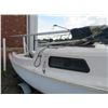 Image 2 : 1993 Stuart Mariner 19' Cuddy Day Sailor