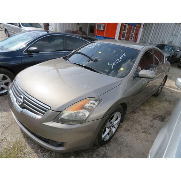 2007 Nissan Altima 3.5 SE Sedan