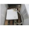 Image 3 : Frigidaire Window A/C Unit