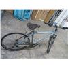 Image 2 : Grey Fisher Mountain Bike