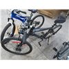 Image 1 : Black Cannondale Mountain Bike