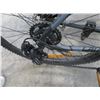 Image 5 : Black Cannondale Mountain Bike