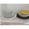 Image 3 : Assorted Dishware