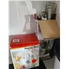 Image 5 : Kitchen Appliances (untested)