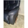 Image 3 : Reclining Loveseat