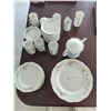 Image 1 : Classic Rose Collection German China (65pc)