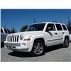 Image 1 : A12D --  2008 JEEP PATRIOT LTD 4X4, White, 228252 KM  "NO RESERVE"