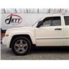 Image 24 : A12D --  2008 JEEP PATRIOT LTD 4X4, White, 228252 KM  "NO RESERVE"