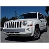 Image 3 : A12D --  2008 JEEP PATRIOT LTD 4X4, White, 228252 KM  "NO RESERVE"