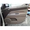 Image 43 : A12D --  2008 JEEP PATRIOT LTD 4X4, White, 228252 KM  "NO RESERVE"