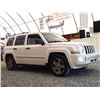 Image 9 : A12D --  2008 JEEP PATRIOT LTD 4X4, White, 228252 KM  "NO RESERVE"