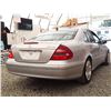 Image 14 : D3 --  2004 MERCEDES E320, Green, 214716 KM
