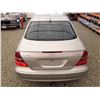 Image 17 : D3 --  2004 MERCEDES E320, Green, 214716 KM